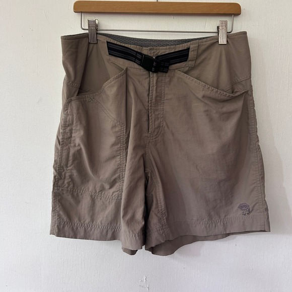 Mountain Hardwear Pants - Mountain Hardwear Women XL Hiking Shorts Nylon Belted Gray Pockets Gorpcore